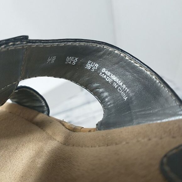 Bongo Platform Wedge Heel Sandals Size7.5, Black Studded Straps, Slip-on - Picture 5 of 8